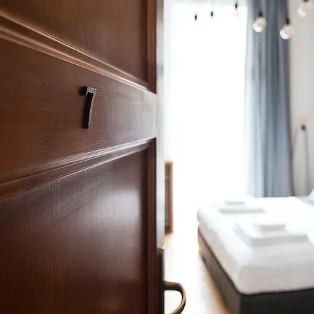 Appartement Swiety 7 *